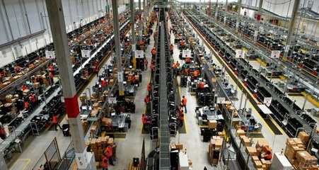 Almanya'daki Amazon Çalışanları Greve Gitti