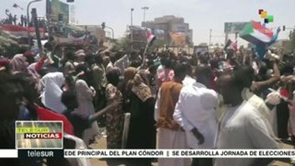 Junta militar sudanesa destituye al ministro de Defensa