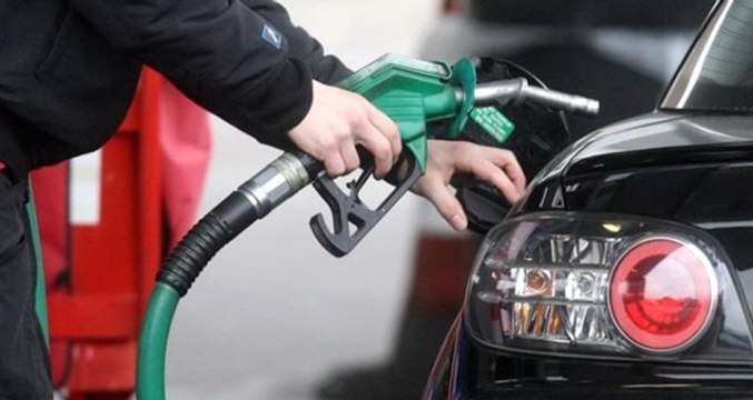 Son Dakika! Bu Geceden İtibaren Geçerli Olmak Üzere Benzin ve Motorine Zam Geldi
