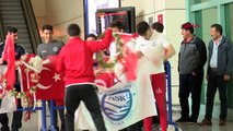 Ankara Milli Güreşçiler Yurda Döndü