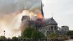 Aparatoso incendio en la catedral de Notre Dame en París