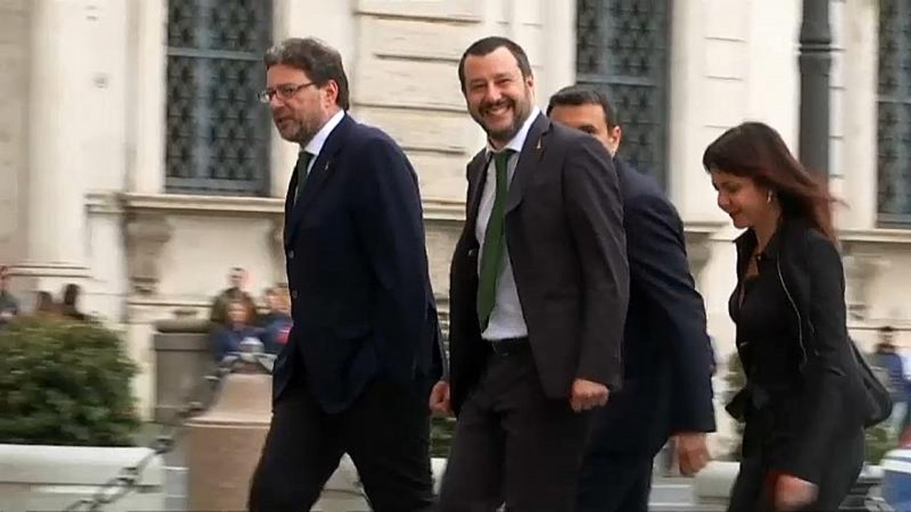 Migrantenschiffe: Ermittlungen gegen Italiens Innenminister