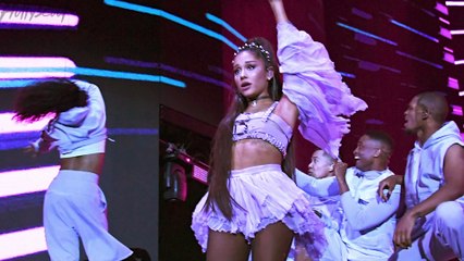 Nicki Minaj Fans Think Her Mic Did NOT Work On Purpose During Ariana Grande Coachella Appearance!