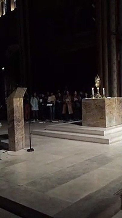 Incendie à Notre-Dame de Paris : veillée en l'église Saint-Germain-des-Prés à Paris