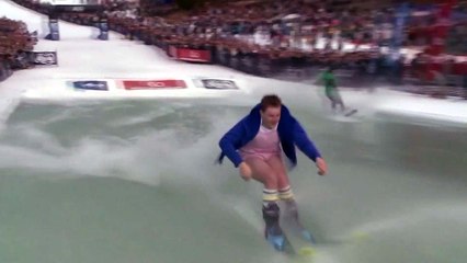 [영상] "빠지고 넘어지고"...스키잉슬러시 대회 이모저모 / YTN