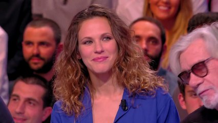 Cyril Hanouna présentait l'actu latino avec Lorie