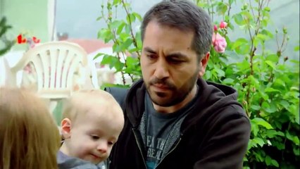 El Pañuelo Rojo ( Al Yazmalım ) - Capítulo 81 - HD - En español