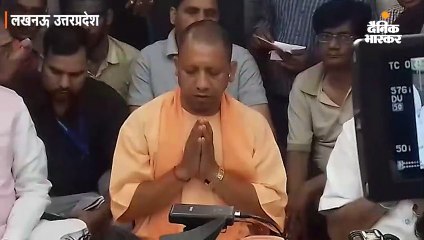 सीएम योगी ने किया हनुमान मंदिर में दर्शन