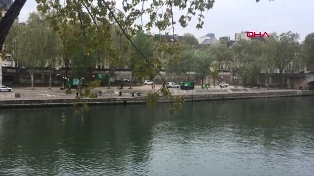 Dha Dış - Notre Dame Katedrali Yangında Büyük Zarar Gördü