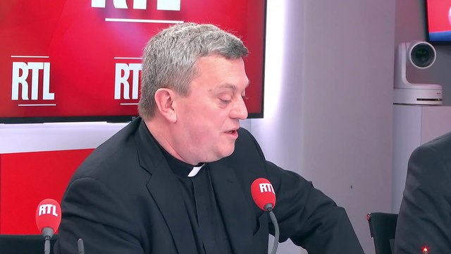 Incendie à Notre-Dame de Paris : qu'ont vu les autorités qui ont pénétré la cathédrale en flammes ?