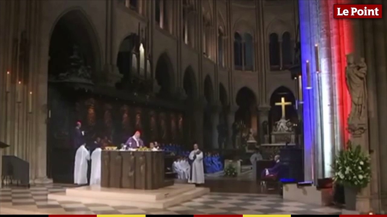 L'orgue de Notre-Dame de Paris joue la Marseillaise (2015)