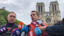 « L’ensemble du feu est éteint à Notre-Dame », annonce le porte-parole des pompiers de Paris