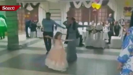 Takla atarak çocuğu böyle ezdi