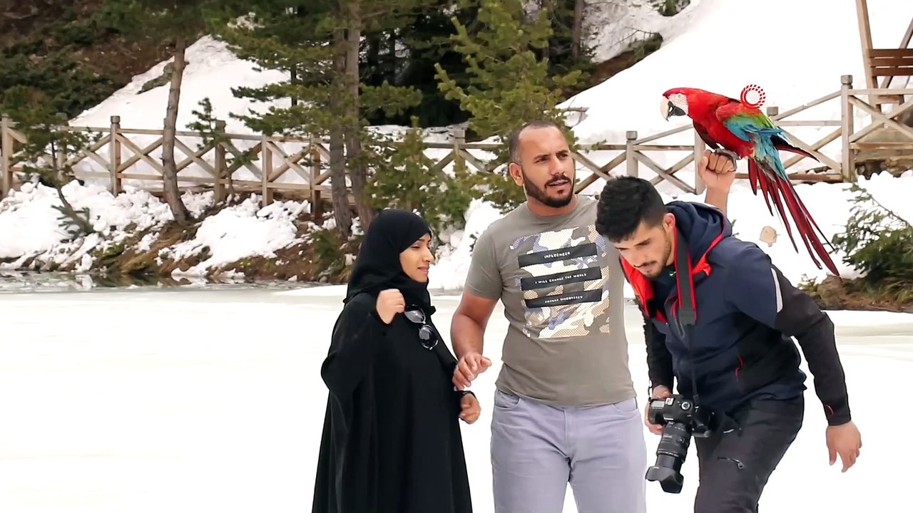 Karla kaplı yol ulaşıma açılınca Arap turistler soluğu orada aldı