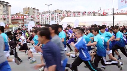 Dereceye giremeyen sporcu gözyaşlarına boğuldu