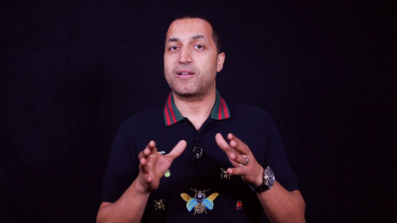 ايهاب الخطيب يحلل لماذا اعتزل الحضري دوليا؟
