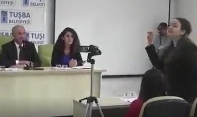 HDP’linin koltuğuna oturan AKP’li öğretmeni çıktı: “Hocam sen bana çalmamayı öğretmiştin”