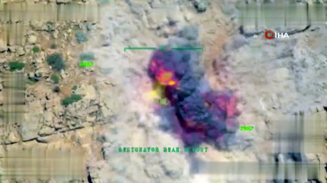 MSB: 'Irak kuzeyi Metina bölgesine düzenlenen hava harekâtı neticesinde, PKK bölücü terör örgütü tarafından silah mevzii, barınak, sığınak ve mühimmat deposu olarak kullanılan hedefler imha edildi.'