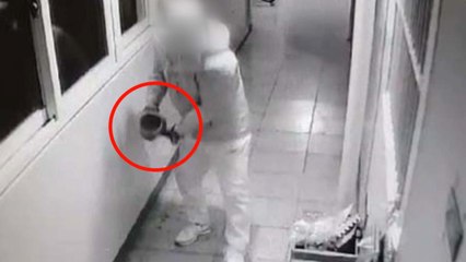 "이전부터 이상행동"...경찰, 범행 방치 논란 / YTN