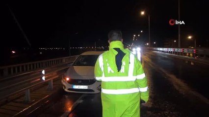 Çarpmanın Etkisiyle Sağ Ön Tekeri Kopan Otomobil 200 Metre Sonra Durabildi