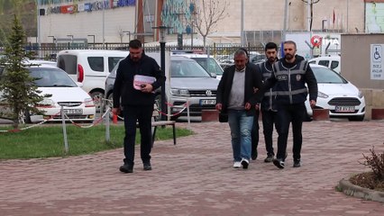 Cin çıkartacağız diyerek 700 bin TL dolandırdılar