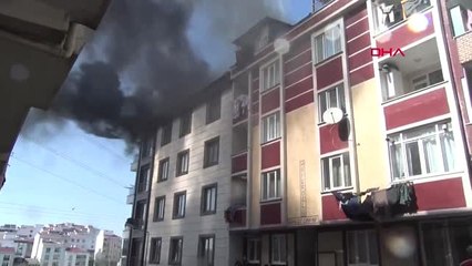 İstanbul- Esenyurt'ta Çatı Yangını