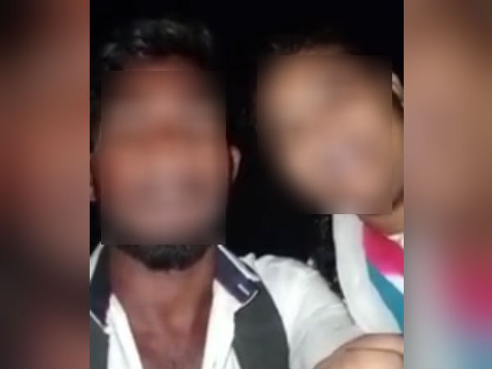செல்பி வீடியோவில் வேதனையை பகிர்ந்த ஜோடி, ரயில்...