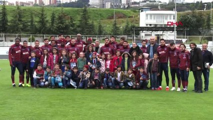 Spor Trabzonspor'da Futbolcular Yemekte Buluştu
