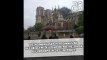Incendie à Notre-Dame de Paris: De nombreuses personnes se recueillent au pied de la cathédrale au lendemain de la catastrophe