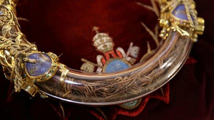 Paris'te yangın: Notre-Dame'daki sanat eserleri ve dini sembollerin akıbeti ne oldu?