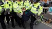 Londres: Mais de cem pessoas detidas em manifestação pelo clima