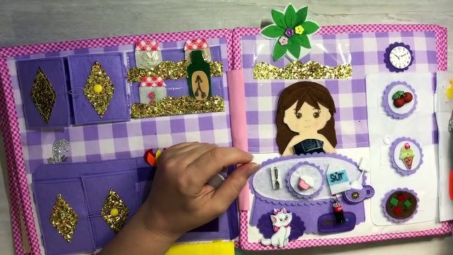 Meryem’ in eğlenceli bebek evi, aktivite, etkinlik kitabı, quiet book, oyun evi