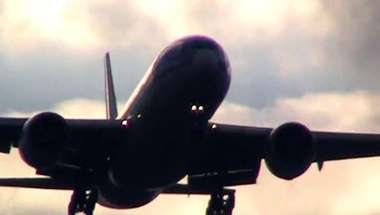 B.777 KLM