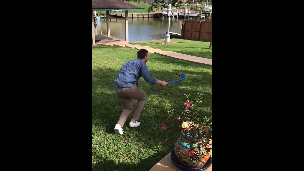 Golfing Gender Reveal Fail