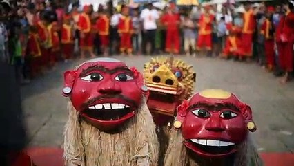 Adoração pelas ruas