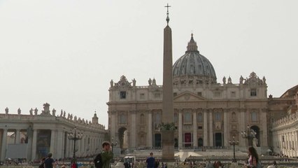 Sans frontières - Notre-Dame, l'émotion des pèlerins à Rome
