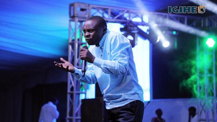 Isengesho rya PaPa Sava ryatunguye benshi mu gitaramo cya Kayirebwa