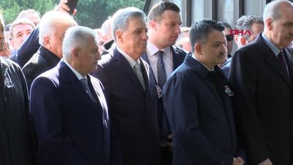 Turgut Özal Mezarı Başında Anıldı 2