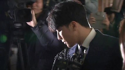 승리, 2015년 크리스마스 앞두고 '수상한 대화' 포착 / YTN