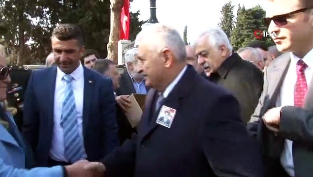 Bakan Pakdemirli, 8. Cumhurbaşkanı Turgut Özal için düzenlenen anma törenine katıldı