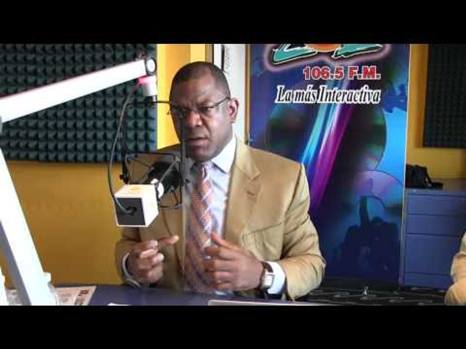 Julio Martinez Comenta las islas compartidas por dos naciones 02-10-2013 en Elsoldelamañana