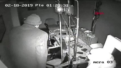 İstanbul- Cezaevinden İzinli Çıktı, Kuyumcu Soyup Geri Döndü