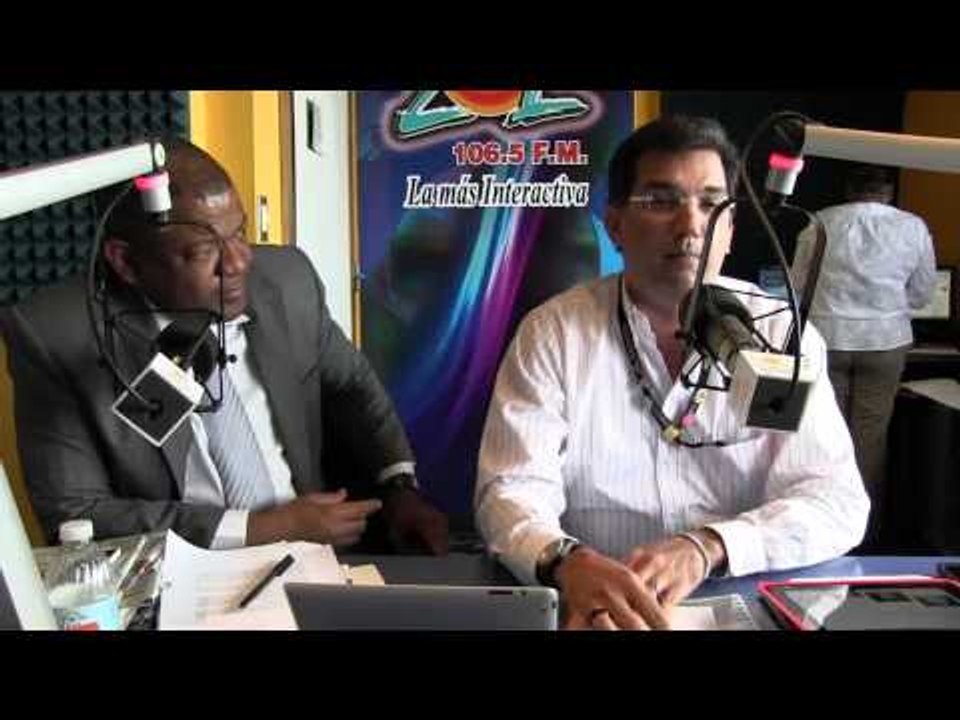 Jorge Esteva dir. comunicaciones Barrik Gold y Juana Barcelo dir. legal hablan de sus operaciones