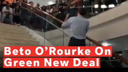 Descargar video: Beto O'Rourke: Green New Deal Will Spur As Much 'Sacrifice' As World War Two