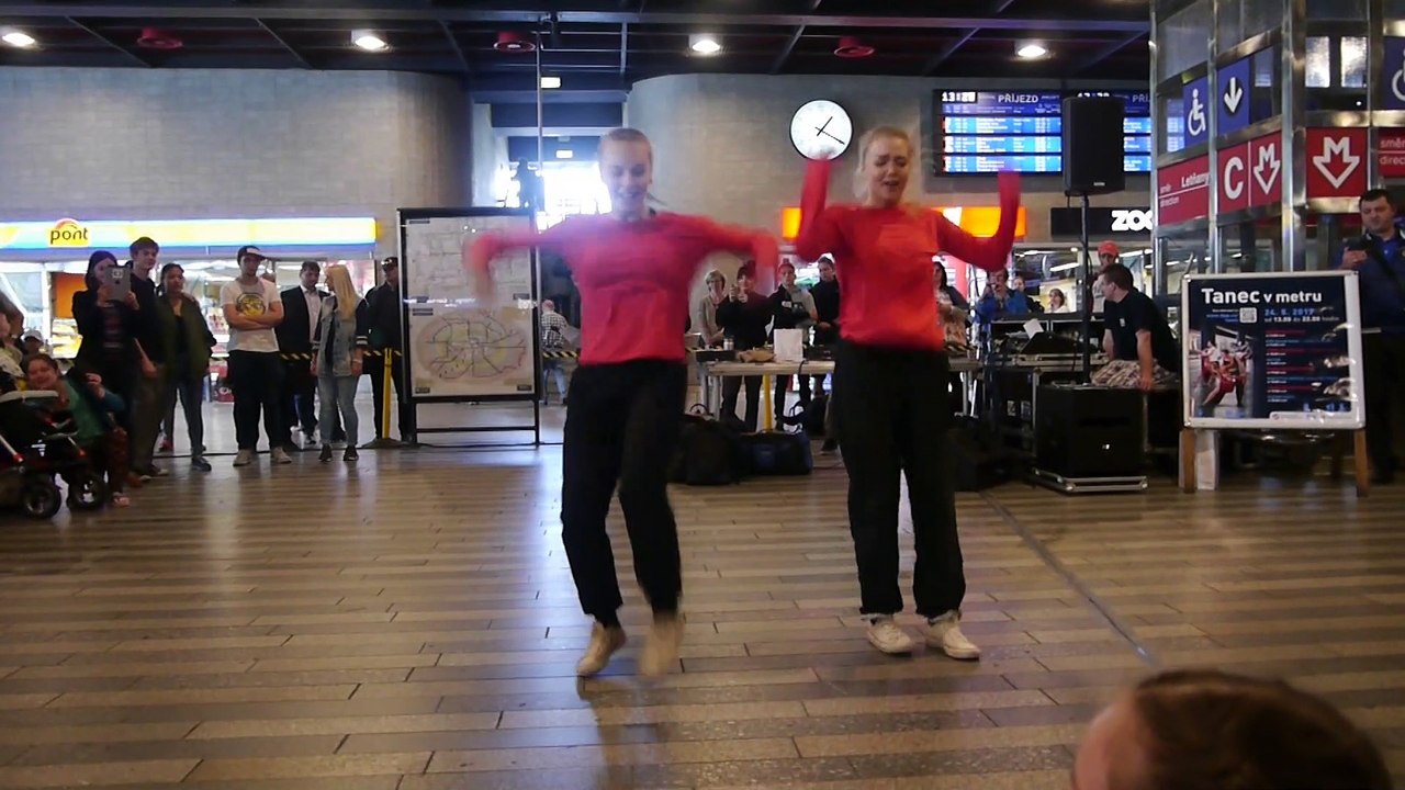 Streetdance in the Prague subway.