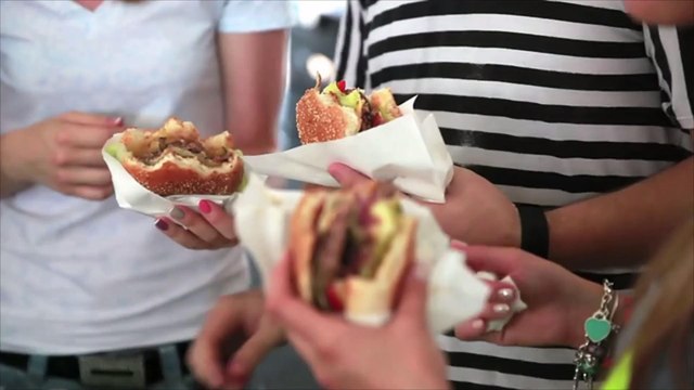 Disney's Magic Kingdom Offers a Plant-Based Dining Guide for Vegans and Vegetarians