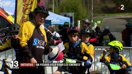 Sécurité routière : un permis vélo pour les enfants ?