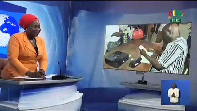 RTB - Ouverture de deux boutiques témoins par le ministre de l’agriculture pour permettre aux personnes vulnérables d’avoir accès aux céréales à des prix réduits