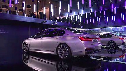 Salão do Automóvel de Xangai abre as portas