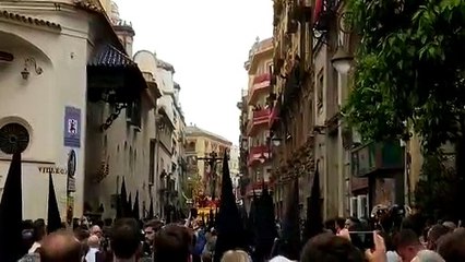 Cristo de la Salud de San Bernardo bajando por cuesta del Rosario